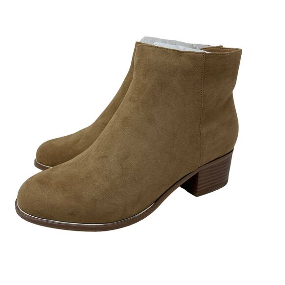 Lane Bryant Ankle Booties Faux Suede Taupe Size 10W - Picture 1 of 11
